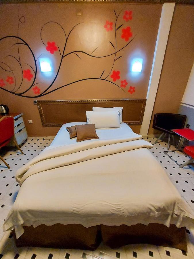 Hotel Relax Kinshasa Exterior photo